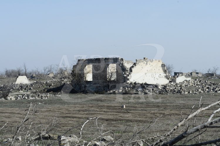 Caniyev313's tweet photo. Armenian vandalism in photos 📸

📍Shikhlar village, Aghdam district 🇦🇿
      
@EPA 
@EnvDefenseFund 
@the_ecologist 
@UNEP 
@antonioguterres 
@UNEP_Europe 
@UNEP_FI 
@Nature 
@nature_org 
@NaturePortfolio 
@EcologyWA 
@ESA_org 
@UN https://t.co/S5ZTP5pwRF
