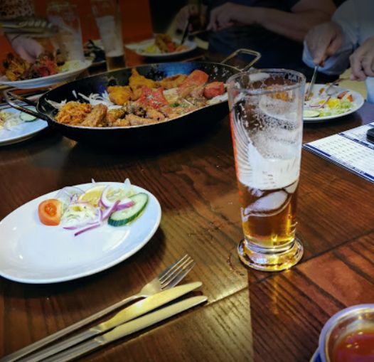 7SpicesSheff's tweet image. You know the number for collections, reservations and deliveries 
...call 0114 2757695