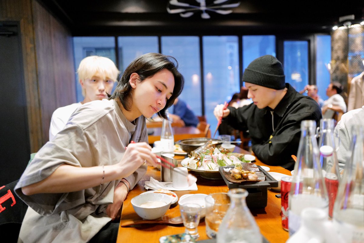 230406 via jeonghan’s weverse post

#디노 #DINO