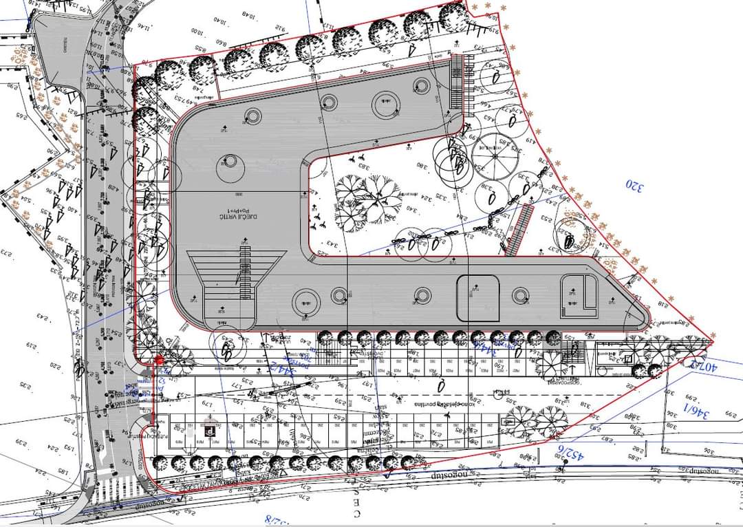 [ISHOĐENA LOKACIJSKA DOZVOLA ZA PROMETNI PRISTUP BUDUĆEM VRTIĆU U KOMOLCU] 💪🏗

✅Grad Dubrovnik je ishodio pravomoćnu lokacijsku dozvolu za rekonstrukciju i izmještanje postojeće nerazvrstane ceste u Komolcu, kako bi se otvorio prostor za izgradnju dječjeg vrtića.