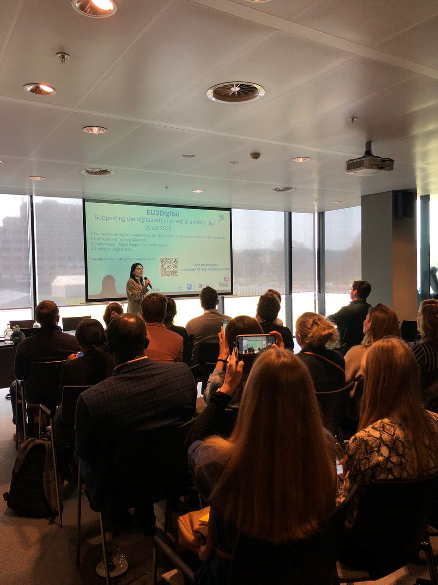 abd_ong's tweet photo. Hoy hemos estado en el cierre del proyecto #EU3Digital, en el marco del evento Scaling Social Impact in Europe #SSIE23 organizado por @EuclidNetwork en La Haya.
La coordinadora de Internacional, Mireia Munté, ha explicado el proceso de transformación digital e innovación de ABD. https://t.co/ukSZdhk55R