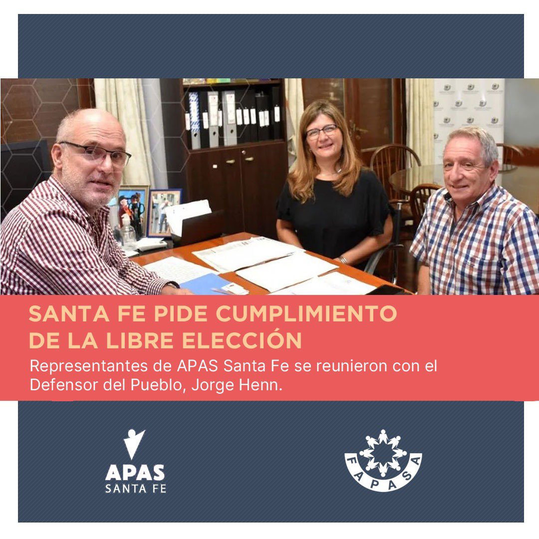 FAPASAOFICIAL's tweet photo. 🗣️🙌🏼Representantes de APAS Santa Fe se reunieron con el Defensor del Pueblo, Jorge Henn.

🔎Los PAS plantearon su preocupación por el incumplimiento de la normativa que permite elegir la compañía aseguradora a quienes adquieren vehículos a través de créditos prendarios. https://t.co/iDmiizDzrh
