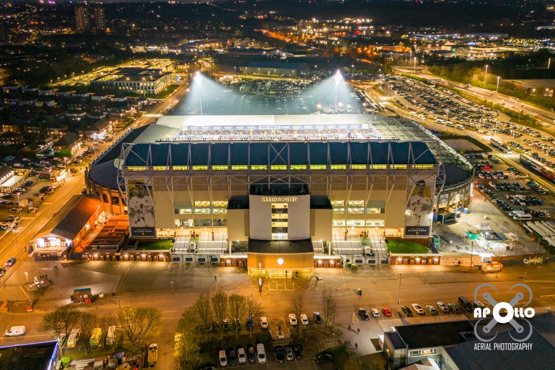 Apolloaerial's tweet photo. #EllandRoad lit up and a win for @LUFC last night #lufc #LeedsUnited #leedsvsnottingham #LUFCvNUFC https://t.co/LlIDByRBtt