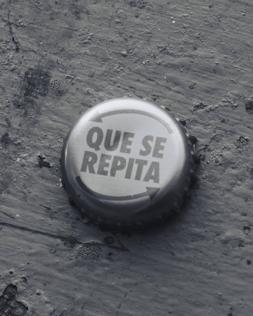 theKyoX's tweet image. let it happen again

#Text #HighAngleView #WesternScript #CloseUp #GeometricShape instagr.am/p/CqqI0anuvqe/