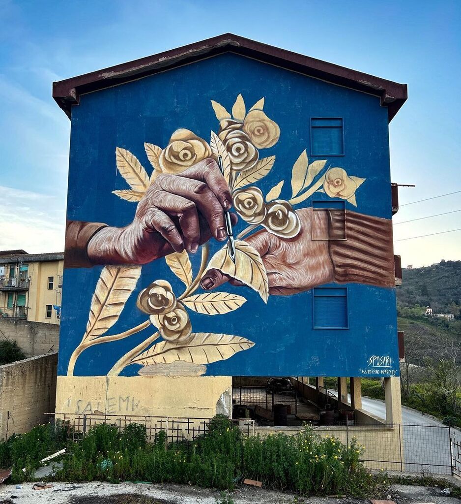 #Streetart: 'A cena da San Giuseppe' by #SposArt @spos.art in #Salemi, Italy, for #AssociazionePeppinoImpastato @ass.peppino.impastato
More pics at: ift.tt/wNyjRBF
Via @cultureforfreedom

#streetartSalemi #streetartsicily #streetartitaly  instagr.am/p/CqqJBmLqzSu/