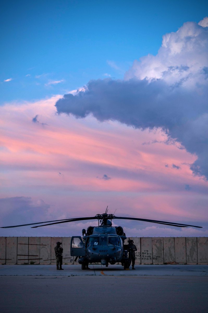 USAFCENT's tweet image. @usairforce #HH60 #PaveHawk helicopters of the 46th Expeditionary Rescue Squadron prep for a night operation during Exercise Agile Spartan. #AgileSpartan is a joint training exercise that enhances international partnerships &amp;amp; regional security in the @CENTCOM  AOR

#Prevail