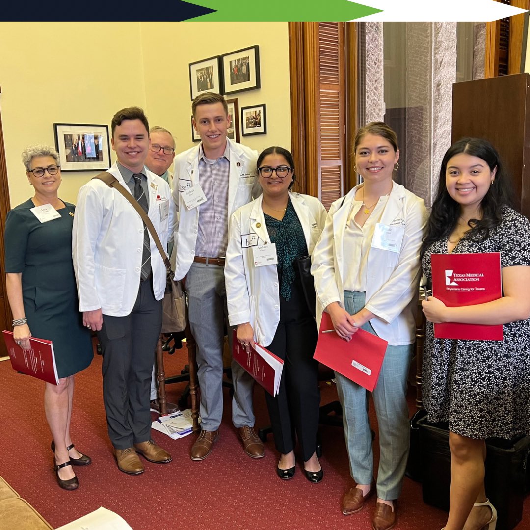 A pleasure uniting with medical students and residents at #FirstTuesdays and working to make a difference in Texas Medicine! #FirstwithTCMS #TMAAdvocacy