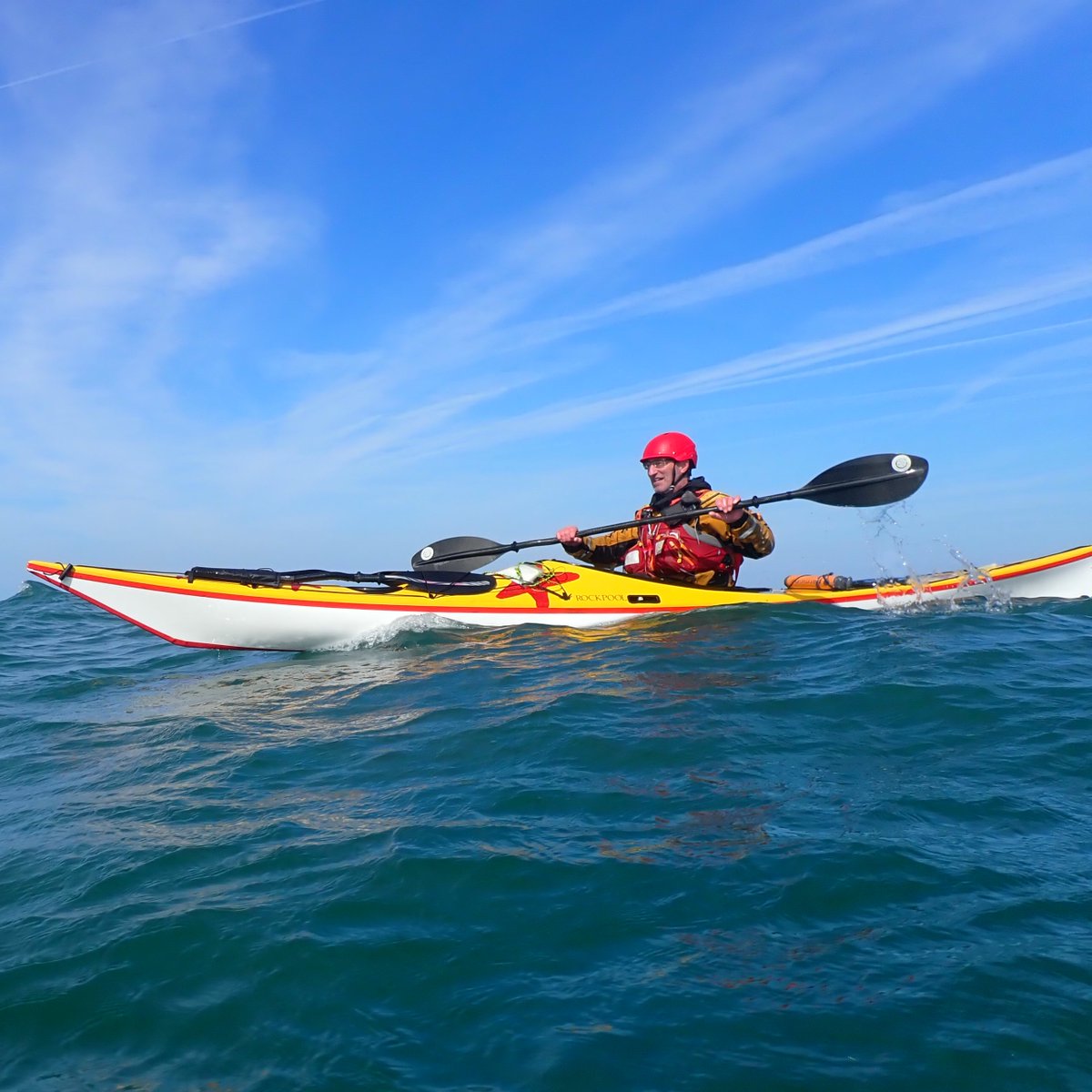 SeaMorKayaking's tweet photo. Day 1 of a 2 day course. We focussed on skills in tidal water plus some group management and leadership.
Lovely to see black guillemots and porpoise. Great to welcome kayakers keen to get out in challenging waters and learn more about seaweed! #seakayakskills #seakayakinganglesey https://t.co/t8zGej5OHo