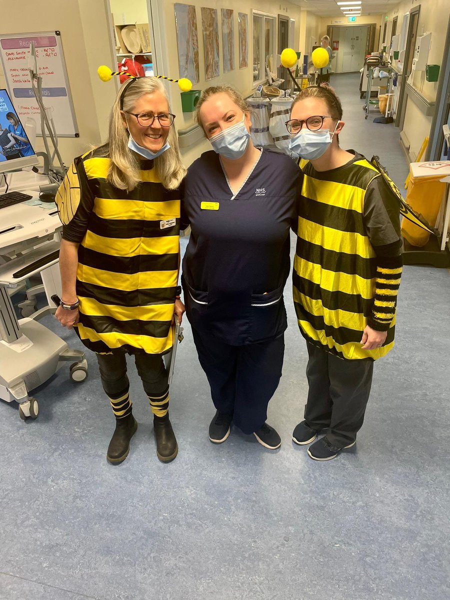 🐝 🐝 🐝 Great Deteriorating Patient Buzzzzzz sessions today on the ward thanks to @drsgillsy