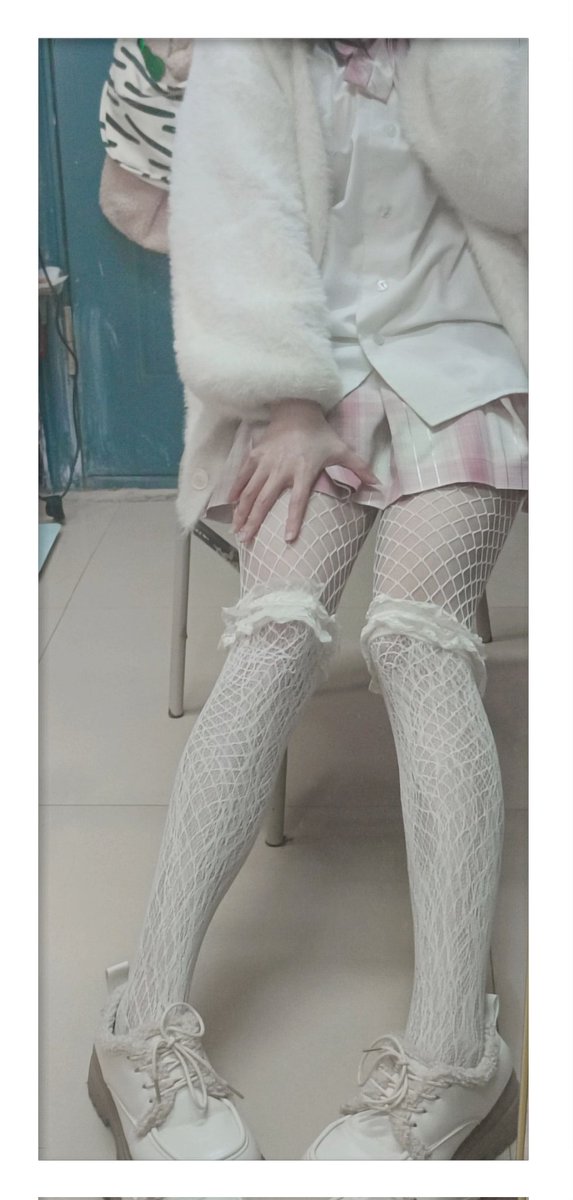 chenyan23792999's tweet photo. 你们貌似都不太喜欢我这种类型是嘛……😰😰😰 https://t.co/k1Hlb9SR5S