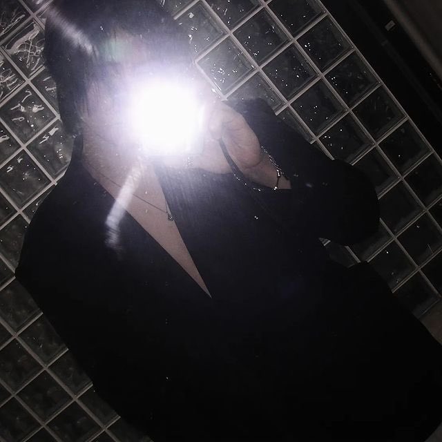 BBLuvRB's tweet photo. I love you more and more every day 🖤 @biblesumett #BibleWichapas #bsumone 
#BSUMIDCARD https://t.co/AGTZs7IiRO