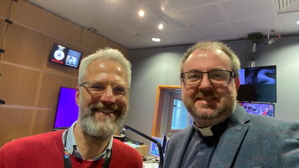 leedssanctuary's tweet photo. What a privilege for David to spend some time on @BBCRadioLeeds on Sunday. Did you hear him? Hope to see you in Dortmund Square on Friday for our Good Friday Service
#loveleeds #leeds #leedslife #leedscitycentre #leedsuni #leedsdock #leedsinspired #leedsevents #leedschurch https://t.co/3xzbsvA4ch