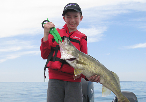 🎣  Lake Erie anglers can expect the 2023 fishing season to provide more world-class fishing and lasting memories. After another year of strong walleye hatches, Lake Erie maintains its title as the Walleye Capital of the World.  ow.ly/oM1h50NBjwB