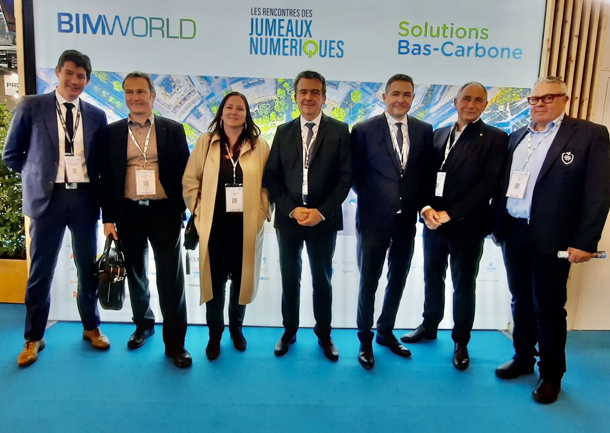 OSalleron's tweet image. Salon #BIMWORLD avec délégation et stand @FFBatiment et M le Ministre @OlivierKlein93 présentation et promotion du  #Bim #Numerique #Digital #ia #innovation #formation