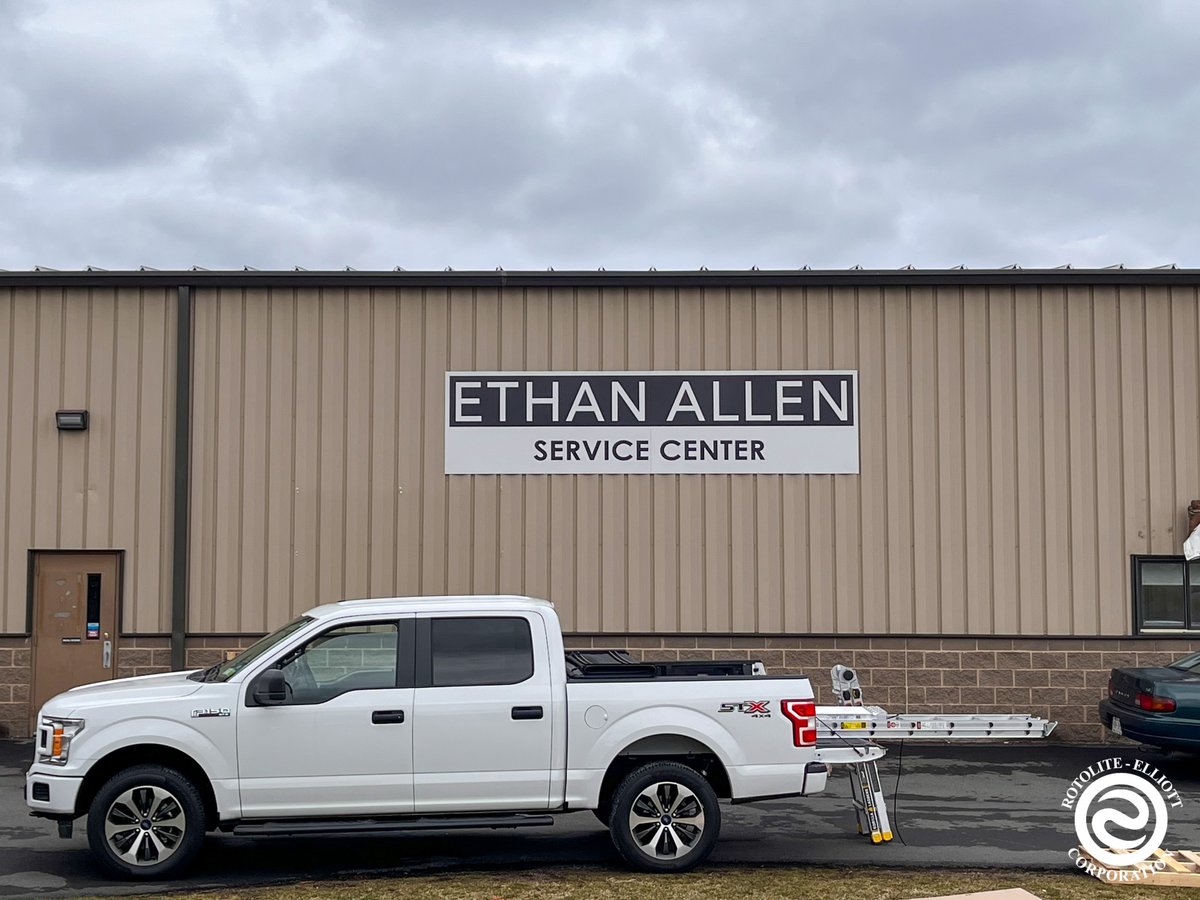 RotoliteElliott's tweet photo. Our sign team has been hard at work over the past few days! Check out this sign that we made &amp; installed for the Ethan Allen Service Center!

Aluminum Composite Material (ACM) signs are popular due to their durability, longevity, &amp; the ability to custom cut them to any shape! https://t.co/ZfUrHepJBq