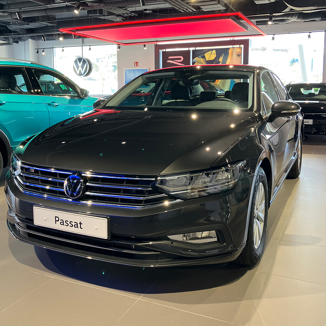 No se puede pasar de un Passat.✋🏻🚫 Es demasiado bonito, ¿verdad?🥰

#VW #Volkswagen #Passat