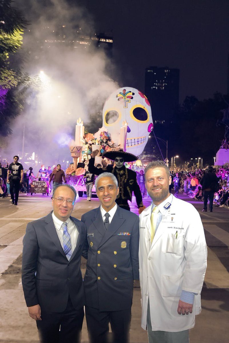 Wonderful visit by <a href="/Surgeon_General/">U.S. Surgeon General</a> together with <a href="/InnovateGeriCCF/">Ardeshir Hashmi MD FACP</a> 

It’s high time we highlight the harms of social isolation leading to negative mental and physical health outcomes for older adults!  #culturechange <a href="/KimKardashian/">Kim Kardashian</a> <a href="/jimmykimmel/">Jimmy Kimmel</a> <a href="/Kenny_Lofton7/">Kenny Lofton</a> <a href="/bakermayfield/">Baker Mayfield</a>