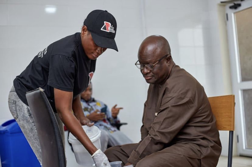 1rebornmemories's tweet photo. Trust us for your best bespoke . We are always ready 💪🏼 .Perfect finishing !!💪🏼The wow moment printed on their faces tells it all . Mr Obeng had to cross check the details on his hand 🤚.. 🤗
#handcasting #giftideas2023 #bespoke #giftideas #gift #giftforhim #keepsake #bespoke https://t.co/L3rP54DxLf