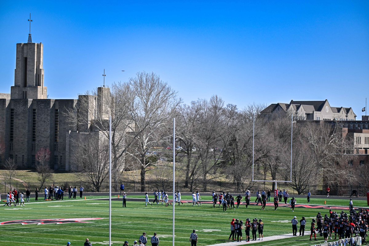 RavenFootballBC's tweet photo. Wrapped up spring ball last Saturday with a highly competitive and entertaining spring game! The White team pulled off a 4th quarter comeback to beat the Black team 21-17! https://t.co/AI5pIlsWhm
