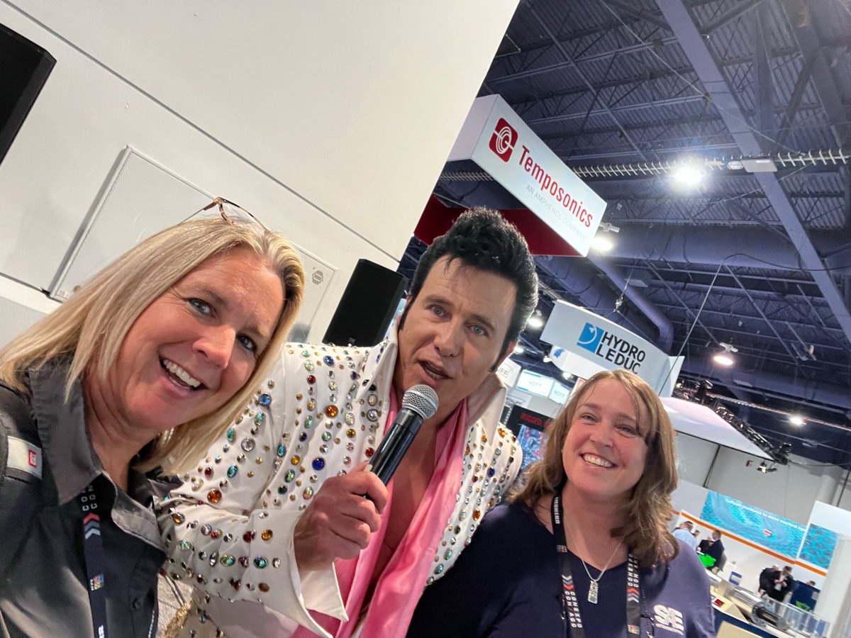Some of our favorite photos you shared with us using #IFPE2023 💡

Photos by: Ronald Klimko, Sun Hydraulics, Eskridge, and Melissa Jena on LinkedIn.