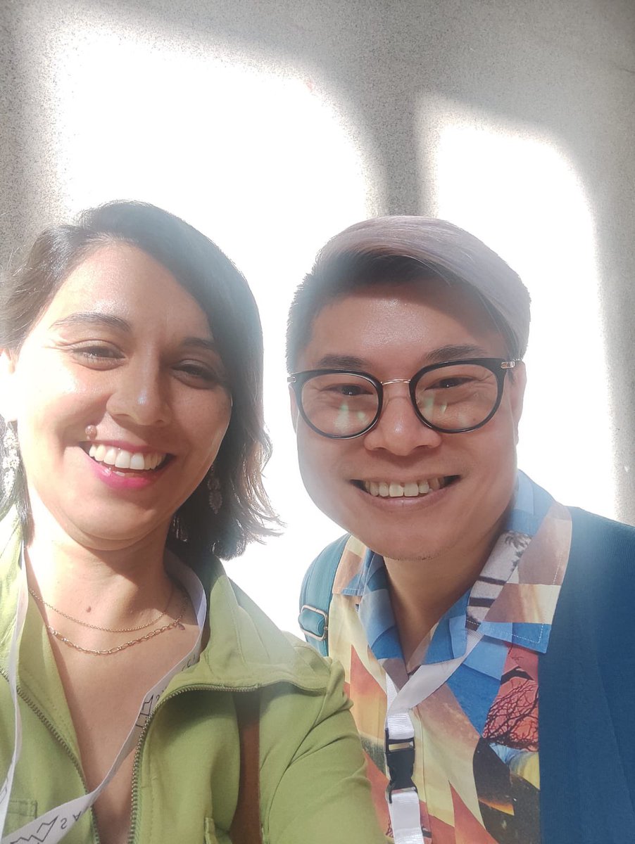 brianlinworks's tweet photo. Amazing to meet journalists, students, and science communicators at @sapecct Thank you for inspiring me to better serve Latin American #scijo #scicomm communities through @EurekAlert https://t.co/Ysdh1x7icR