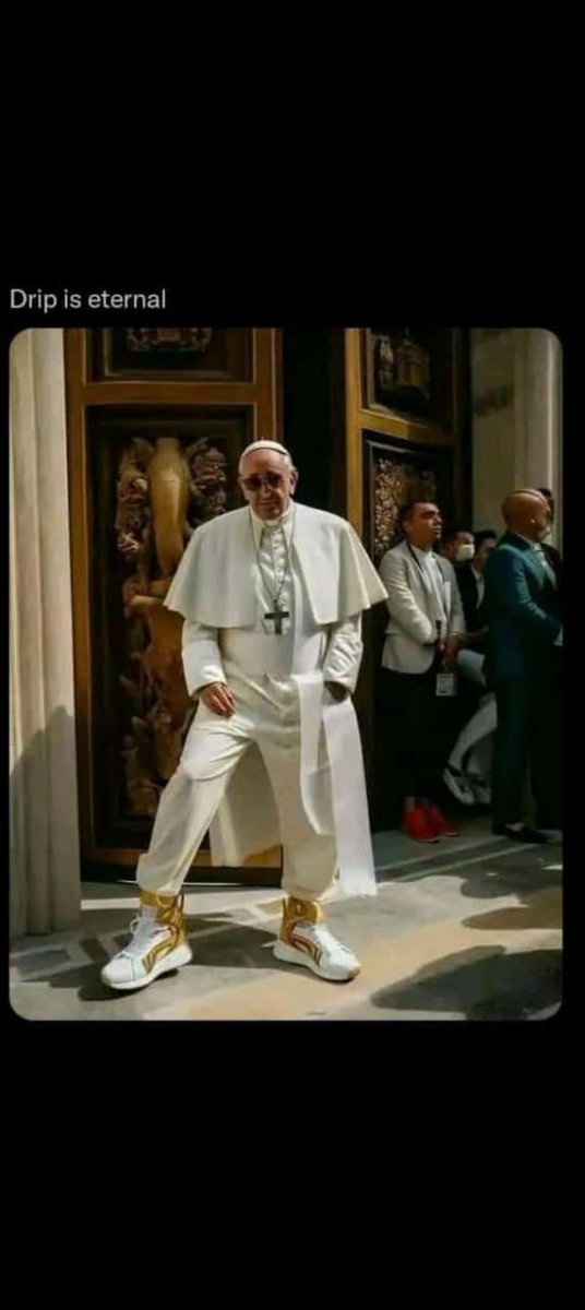 DropaZoker's tweet photo. Kenyans let's pray for everything in style 💯💯 https://t.co/QeQqceAklD