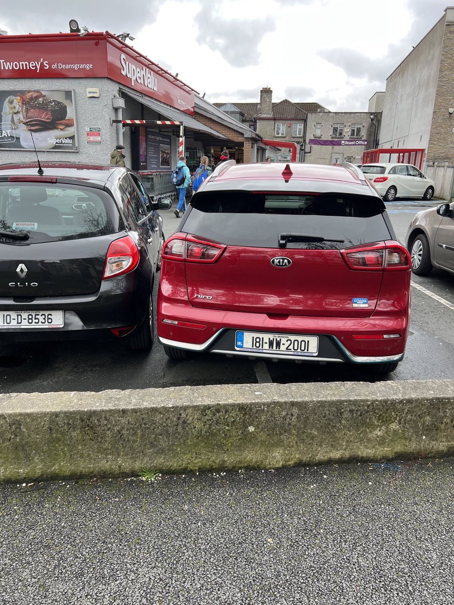 In Wicklow, the lines are only a guide. 
Son, you’re in Dublin.