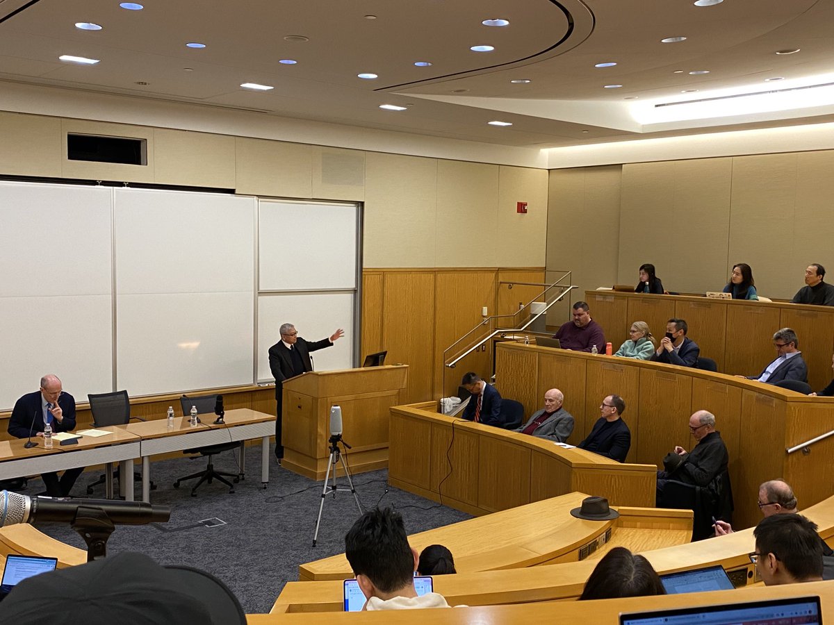 Packed house for two giants in geopolitical thinking ⁦<a href="/FairbankCenter/">Fairbank Center, Harvard University</a>⁩ with Tsinghua’s Yan Xuetong and Harvard’s Stephen Walt. “Confrontation between China and the U.S. will be getting worse.” — Yan
