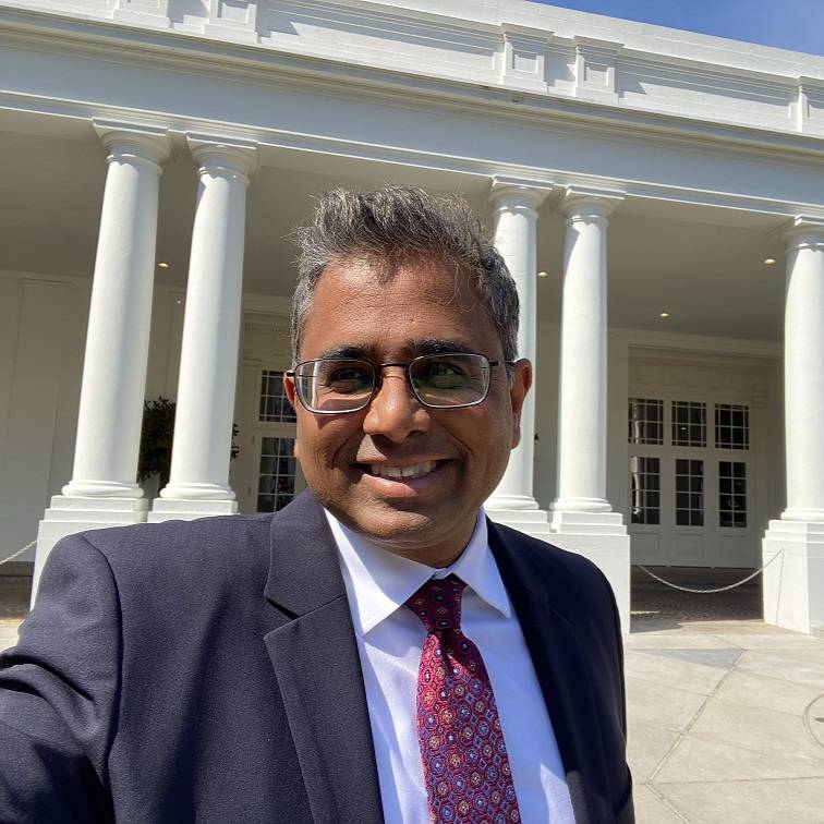 StamfordHosp's tweet photo. Dr. Krishnan Narasimhan, chair of family medicine at Stamford Health, was invited to celebrate the 13th anniversary of the Affordable Care Act at the White House. Dr. Narasimhan joined other national leaders to hear about the current state of health care access. https://t.co/JsZKnqVt4R
