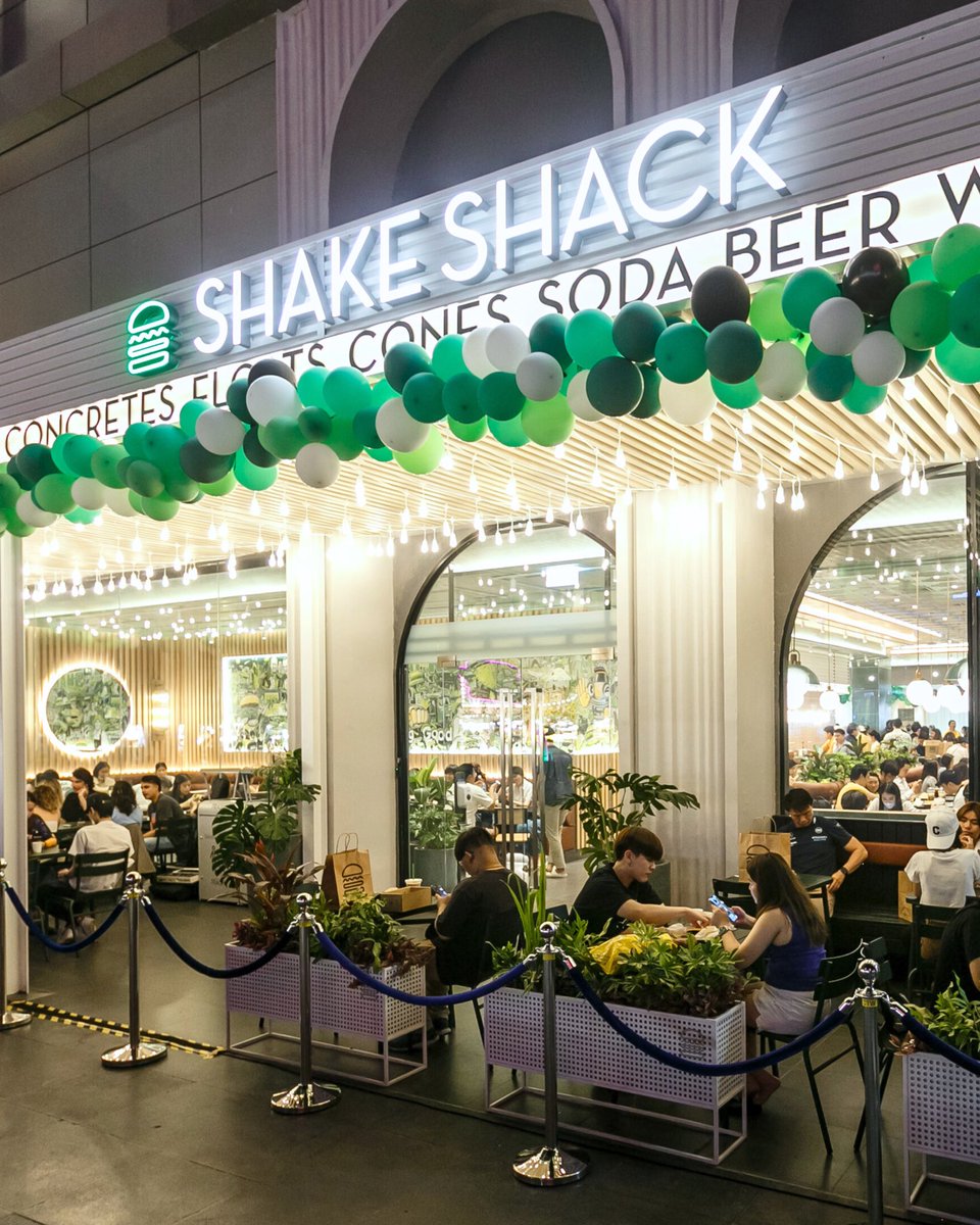 SHAKE SHACK (@shakeshack) / Twitter