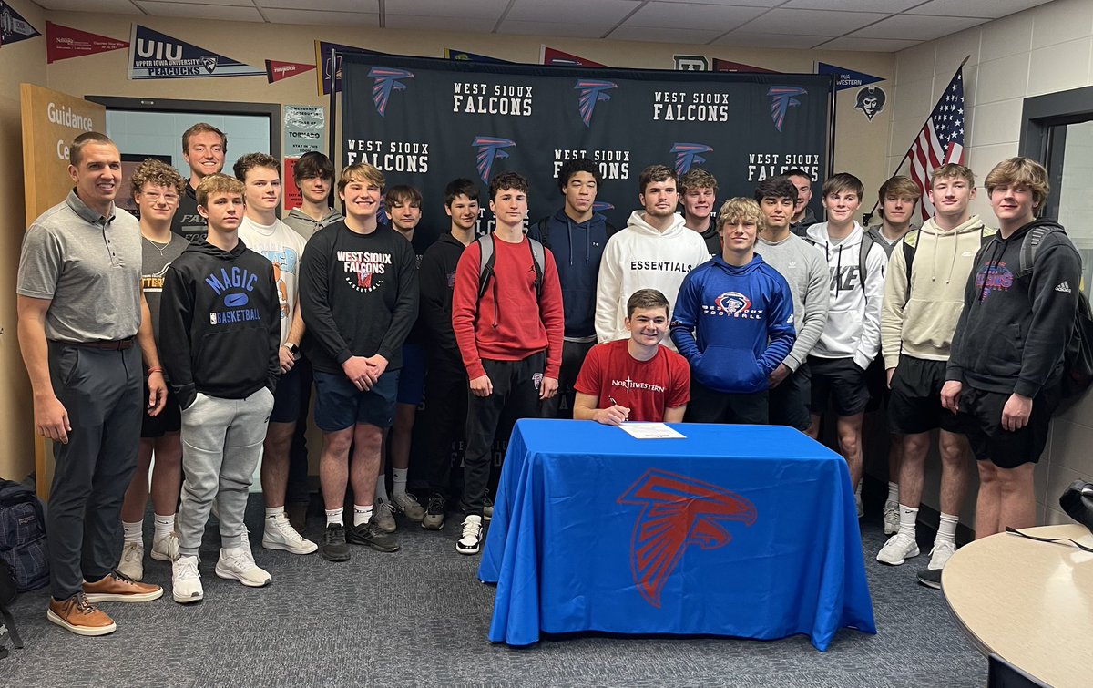 Congratulations to Mason! He will be continuing his education and playing basketball at Northwestern next year. #westsioux