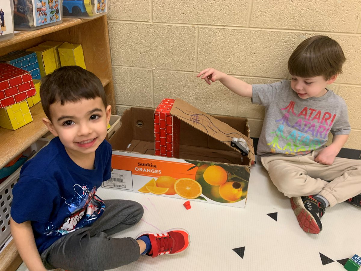 FirstStepsNash's tweet image. Today is Work together Wednesday as we celebrate Week of the Young Child. We celebrate learning, young children, families and teachers sponsored by @NAEYC. 
What better way to work together, than for our students to build a ramp and decorate it for their classroom! #WOYC23 #naeyc