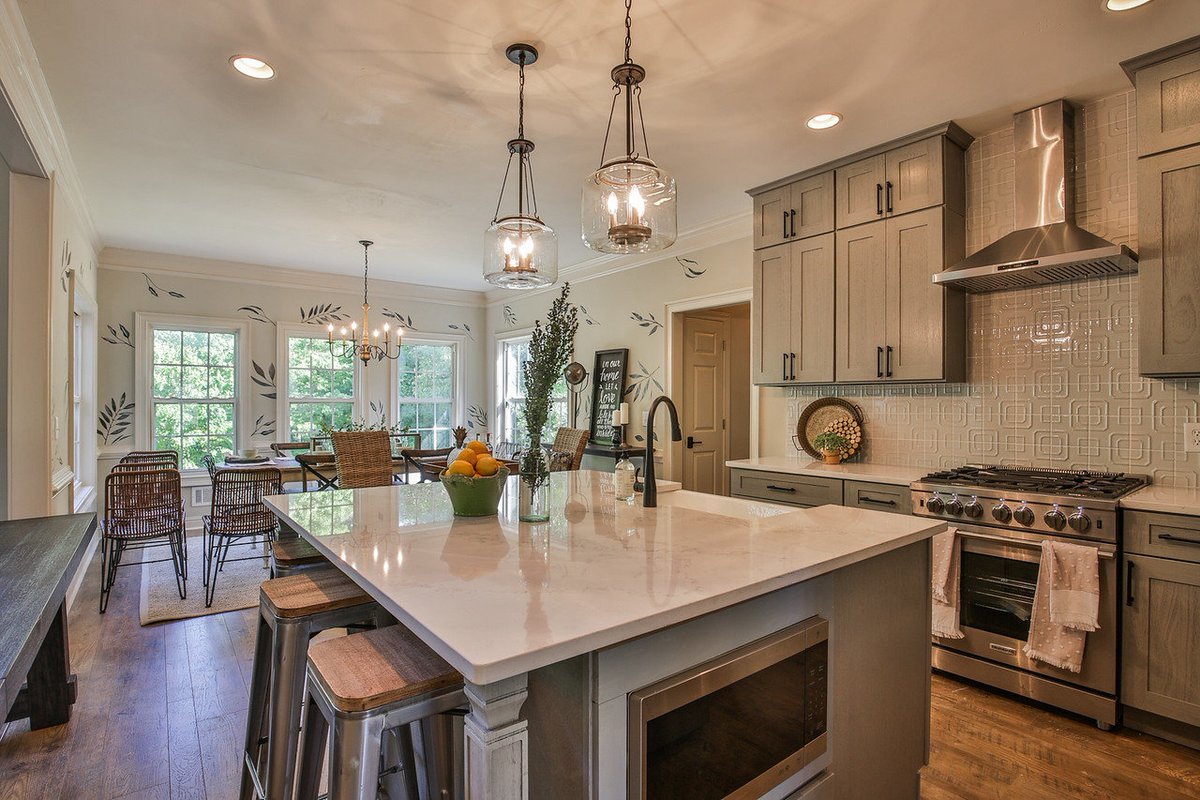 RDMarbleTX's tweet image. Transform your kitchen or bathroom with Hanstone™ engineered stone quartz from R&amp;amp;D Marble. Our premium surfaces are durable, low maintenance, and available in a variety of stunning designs. 
#Hanstone #EngineeredStone #QuartzCountertops #RDmarble