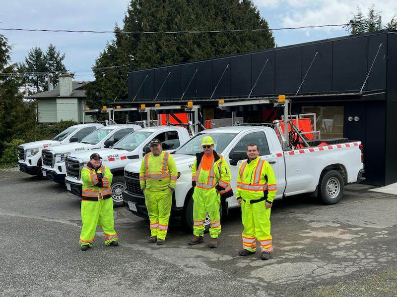 Seeking hard working individuals to join our Traffic Control Team on South Vancouver Island!

Send applications to: aelvanisle@emconservices.ca

#TrafficControl #BCJobs #Hiring #Careers #jobopening #Employment