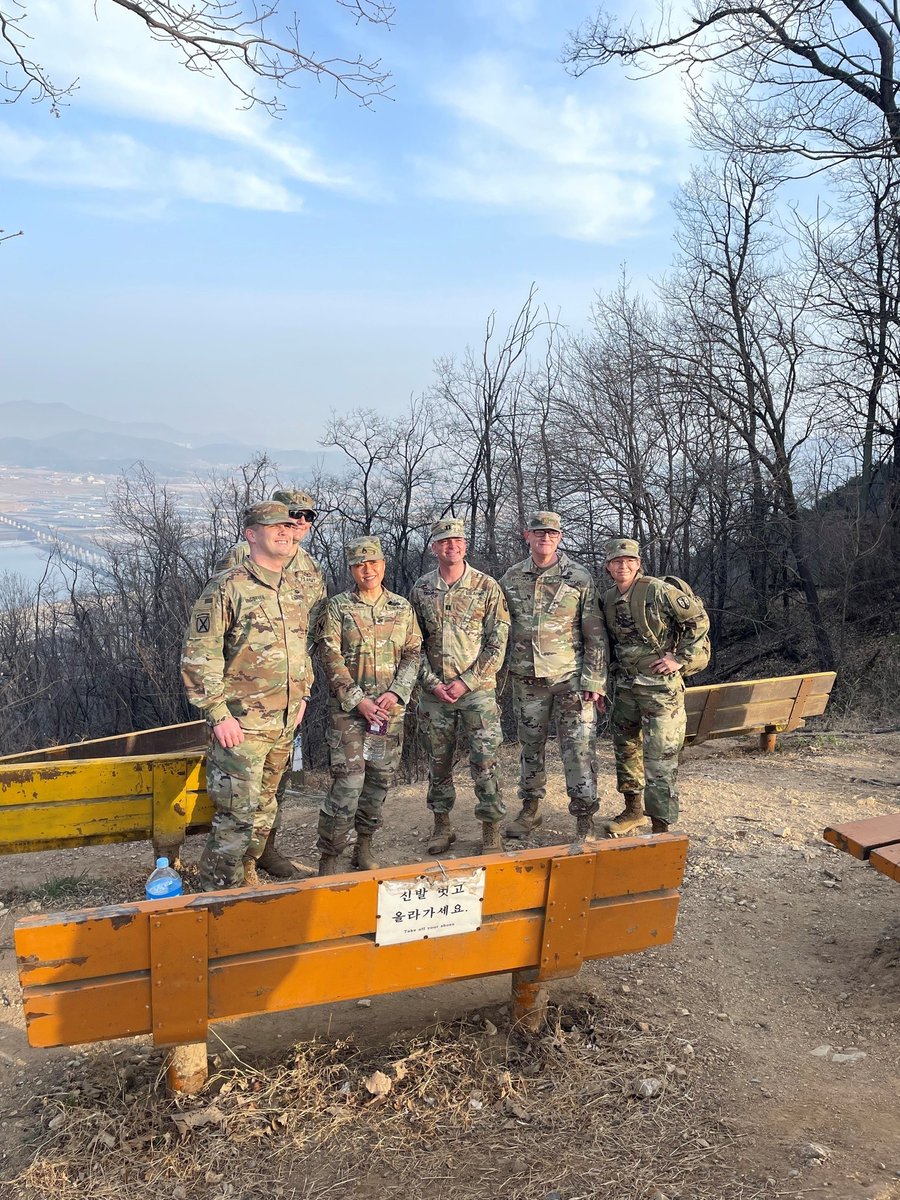 U.S. Army Reserve tweet media