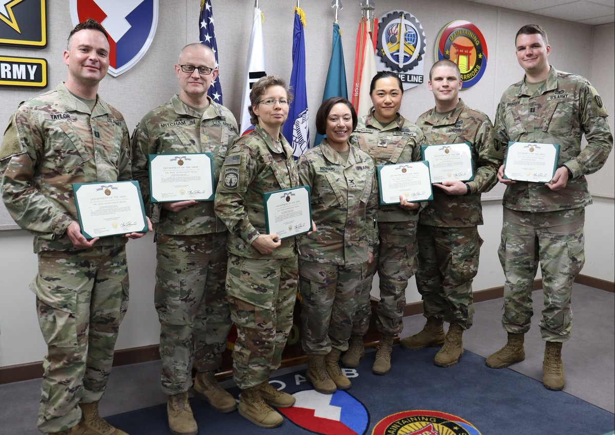 U.S. Army Reserve tweet media
