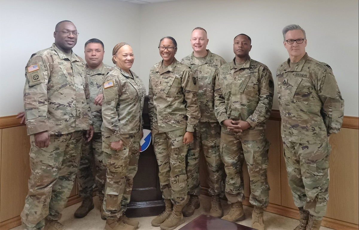 U.S. Army Reserve tweet media