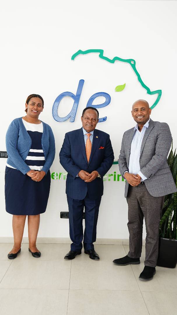 Great pleasure to visit Dan-Energy an institution aspiring to be a leading technology company in Africa by 2030.Amazing Research &amp; Development in renewable energy,food-technology electronics,e learning and more.Had a conversation with 470 young trainees in different career areas.