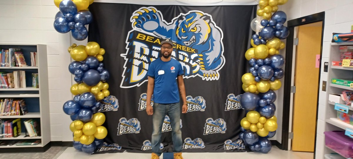 BCMS Counselors (@creekcounsel) on Twitter photo Empowering our students and encouraging them to start planning for the future. <a href="/BearCreekMS/">Bear Creek MS</a> <a href="/HortonkEla17/">Kasharia Horton</a> Empowering our students and encouraging them to start planning for the future. <a href="/BearCreekMS/">Bear Creek MS</a> <a href="/HortonkEla17/">Kasharia Horton</a>