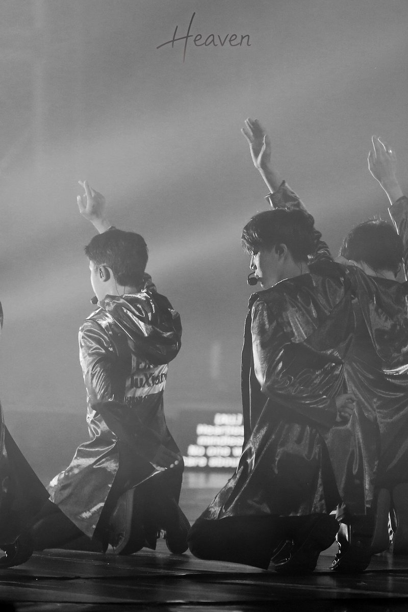 ks00core's tweet image. THAT ARCH IS INSAAANEEEE