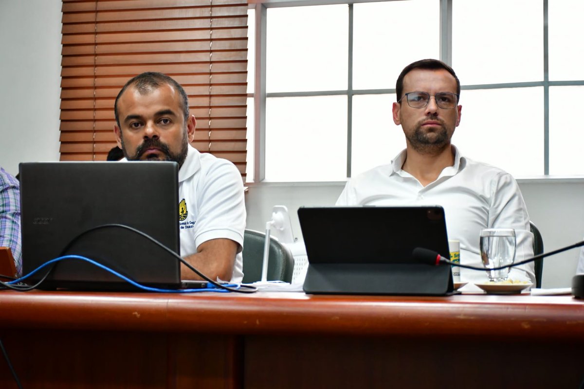 Luis Carlos Velásquez Cardona tweet media