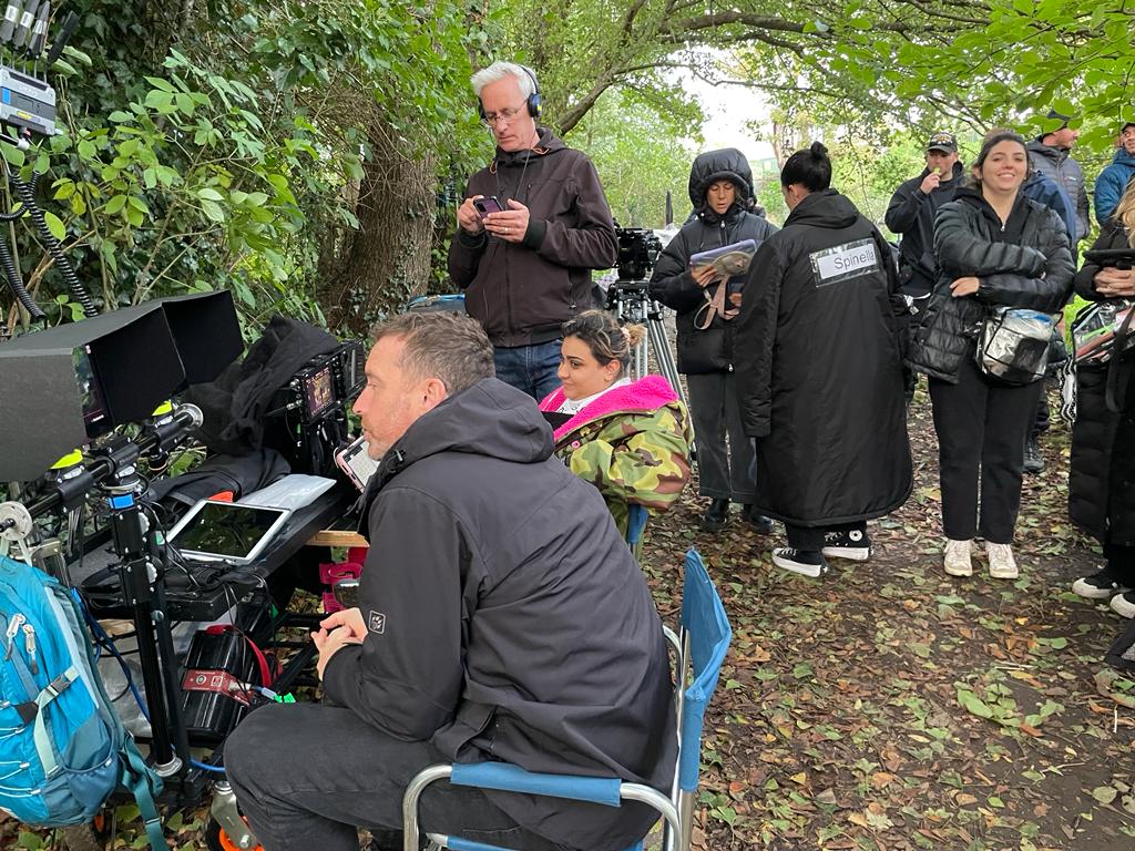 Some behind the scenes pics from S3 #Grace @peterjamesuk @Cparks1976 @dedwardscasting @Hollie_Burgess_ @IsherSahota @Matt_Slater @richkidcampbell @zozotaps @Brad_D_Morrison @lauraelph @MonHublot #JohnSimm @TallStoryPicsuk