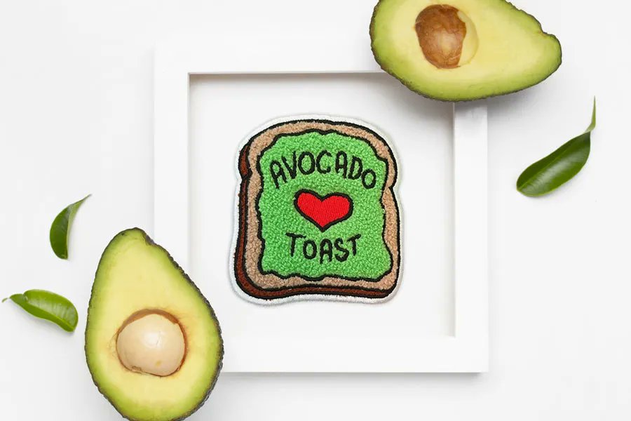 Custom patches have been around for a long time, and they continue to be popular for good reasons. 
Read more here: buff.ly/3zt82c3 

#custompatches #smallbusiness #everlighten