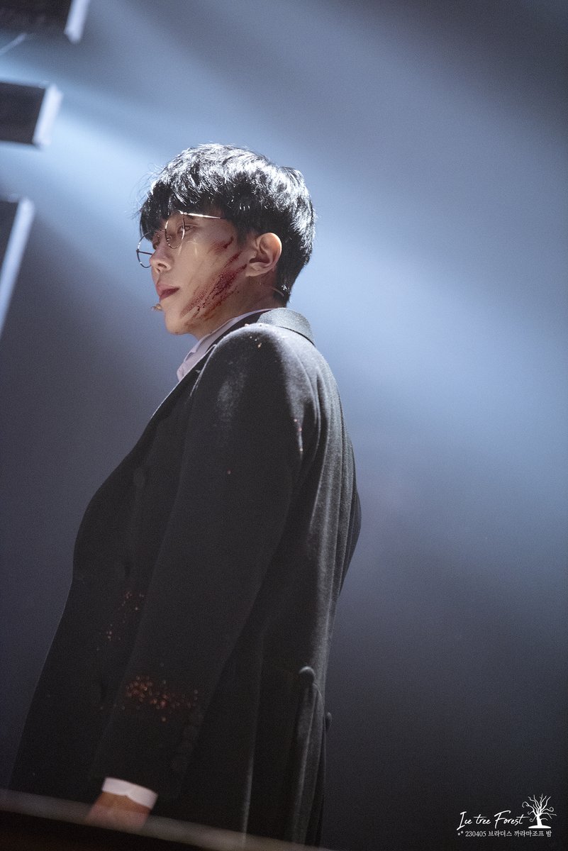icetreeforest's tweet photo. 230405 브라더스 까라마조프
#김재범 이반

욕망은 더럽고 매혹적이야 https://t.co/Kl3nz8T80R