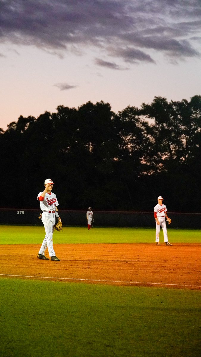 grayson_phillips_3 tweet media