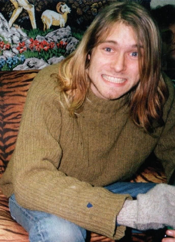 5th of april 1994, the day that you left us. today we all think of you, and remember you for the loving person you once were. rest in peace Kurt Cobain