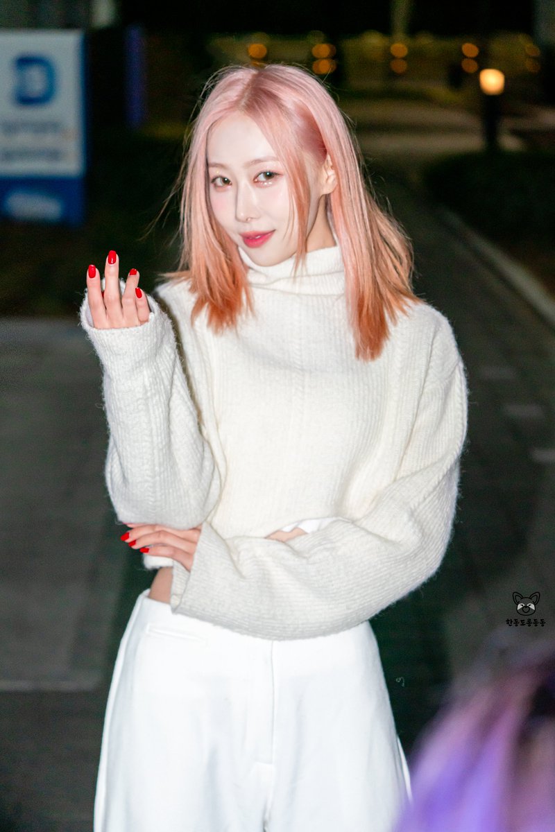 Handong_Lover's tweet photo. 230405 악동서울 막방

사랑스러운 한동! 막방 수고 많았고 9시요정으로 행복을 줘서 고마워!

#한동 #HANDONG 
#드림캐쳐 #dreamcatcher 
@hf_dreamcatcher https://t.co/F5VpuERPMi