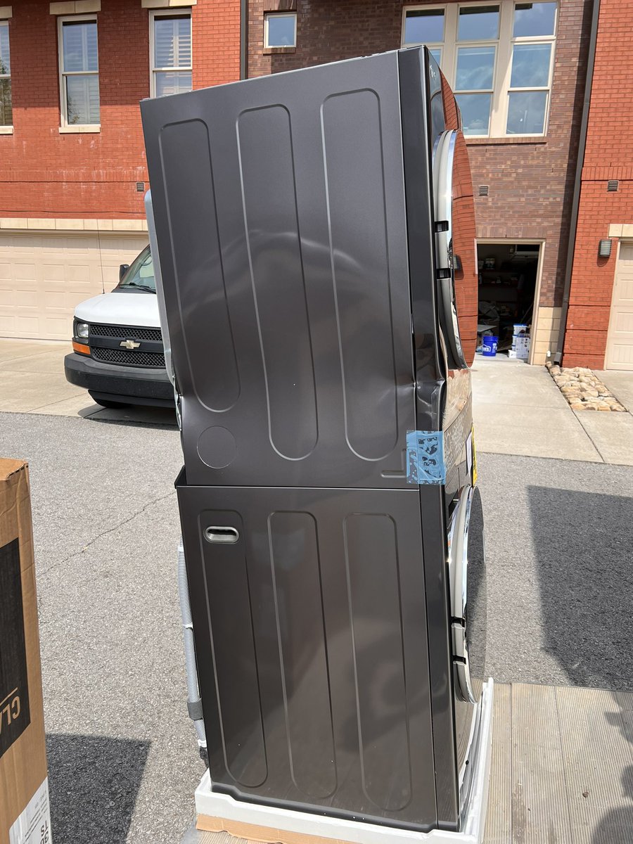 Chuck Steedman tweet media