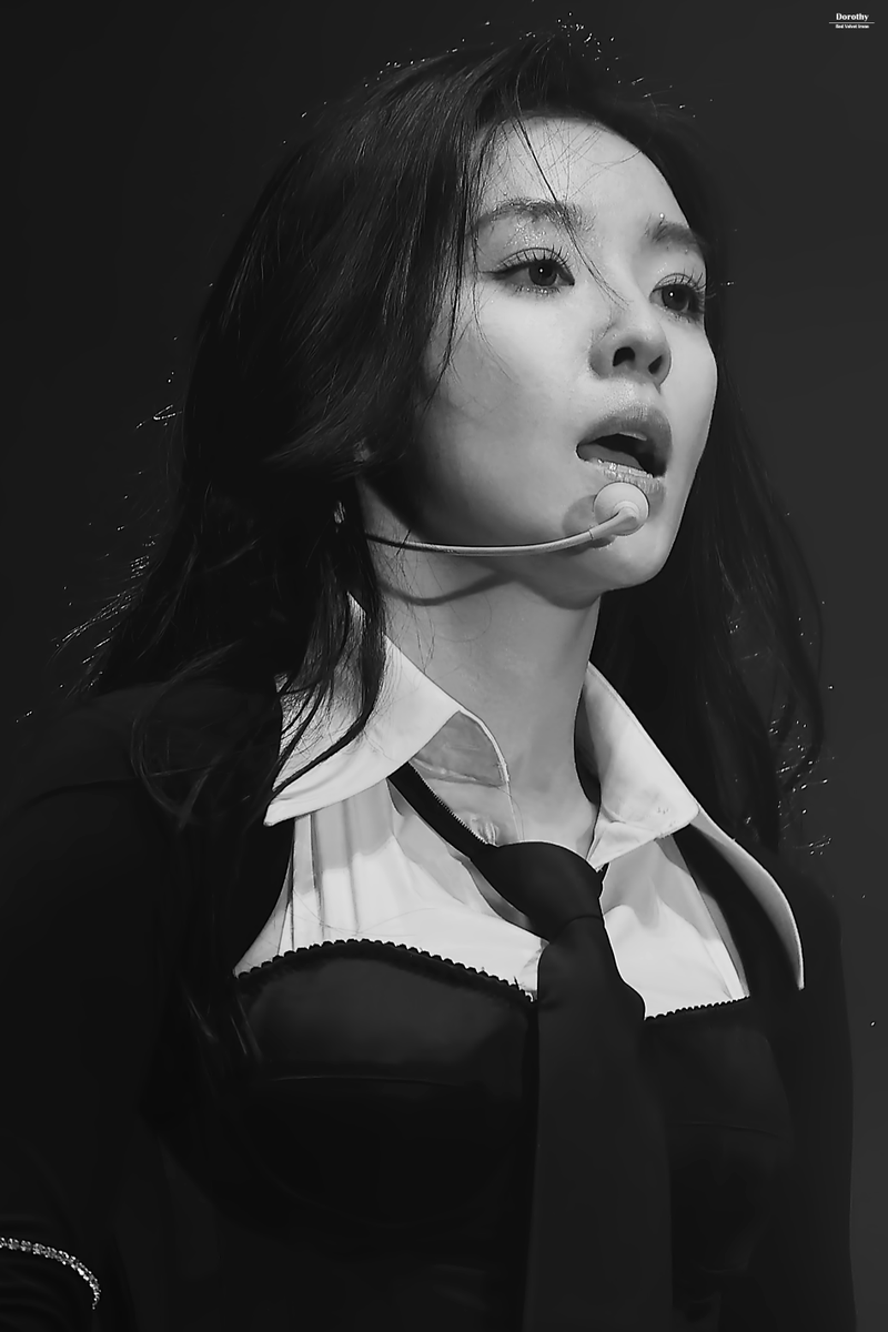 Dorothy_0329's tweet photo. 230402 R to V
🌸💣🌸💣 #아이린 #IRENE https://t.co/N6bydw0pYP