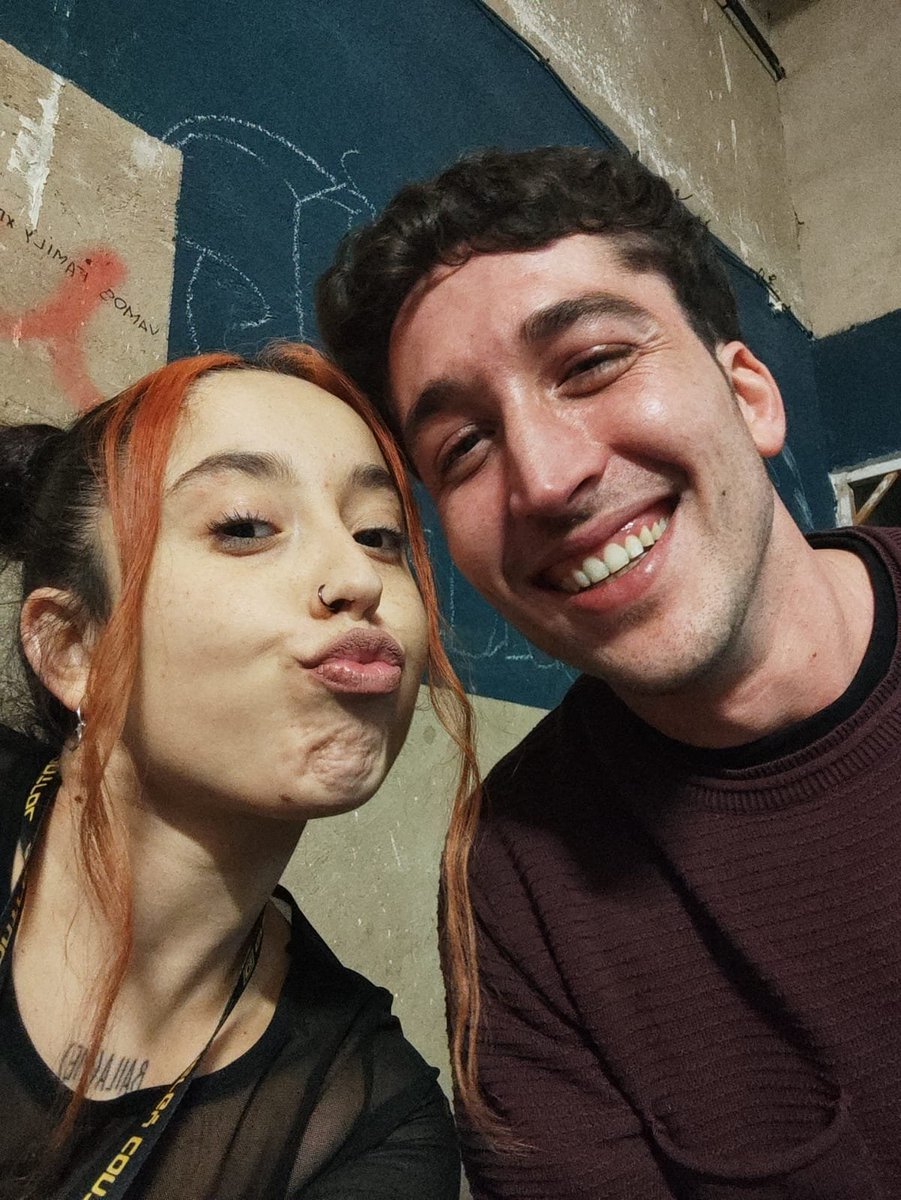 platania_'s tweet photo. Por aparecer y hacerlo todo más bonito. Por entendernos con tan solo mirarnos y porque entendernos cuando no nos entendemos forma parte del proceso. Carlos 💙🫶🏻 https://t.co/KgikFWatEH